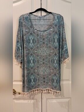 Elsie & Zoey Women's Blue Patterned Scoop Neck Cover-up
